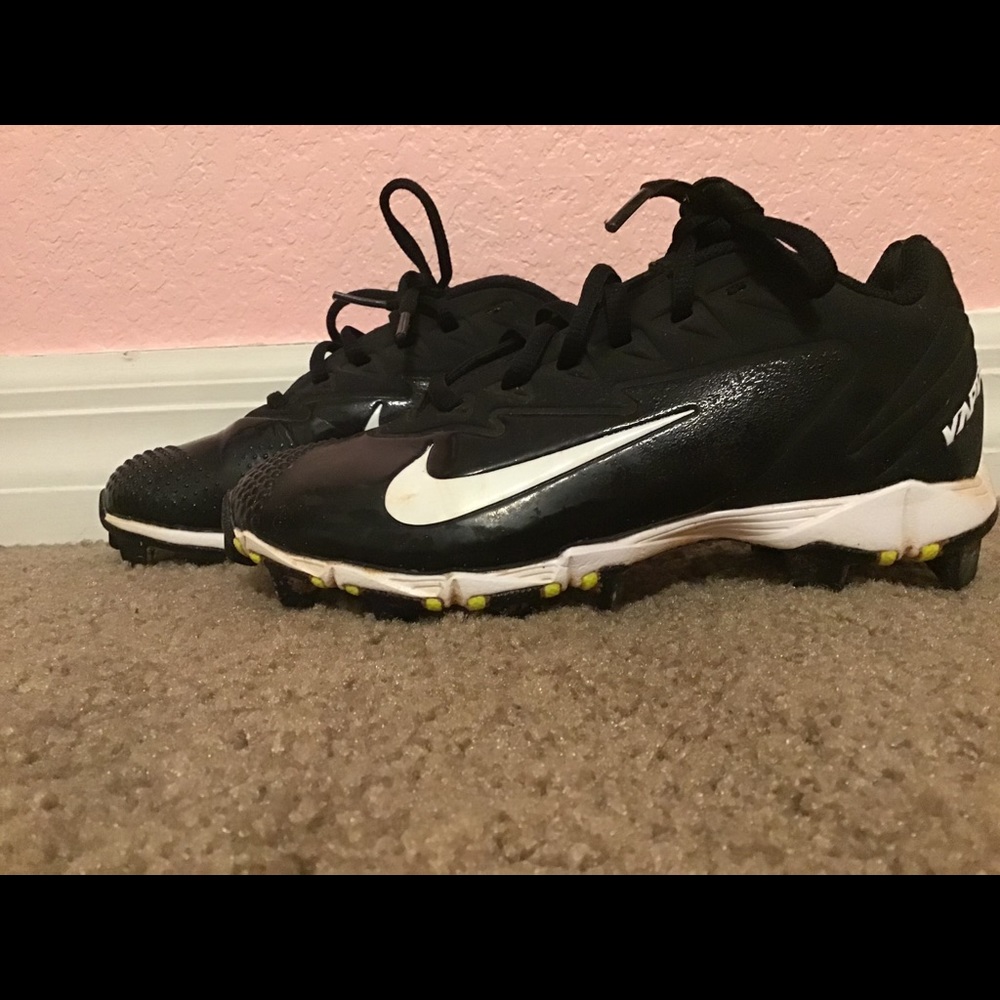 Kids unisex cleats